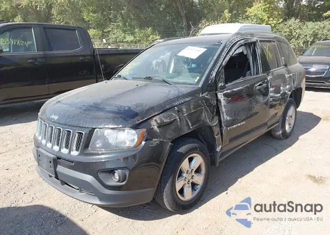 2014 Jeep Compass Sport из США, поврежденный, VIN 1C4NJCBA9ED632991